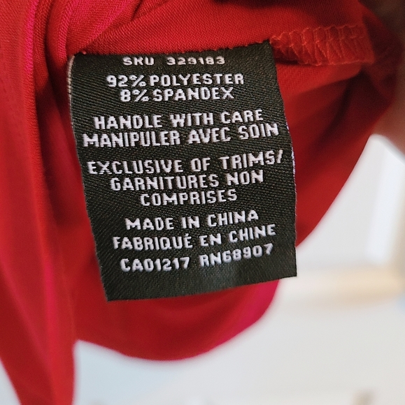 Le Chateau Red Blouse Size M - Picture 4 of 4